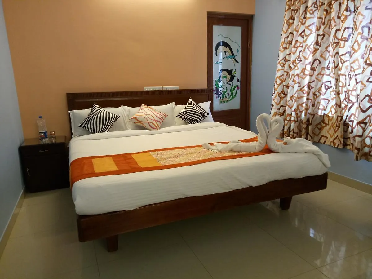 Canal View Residency Alappuzha 2*,  India